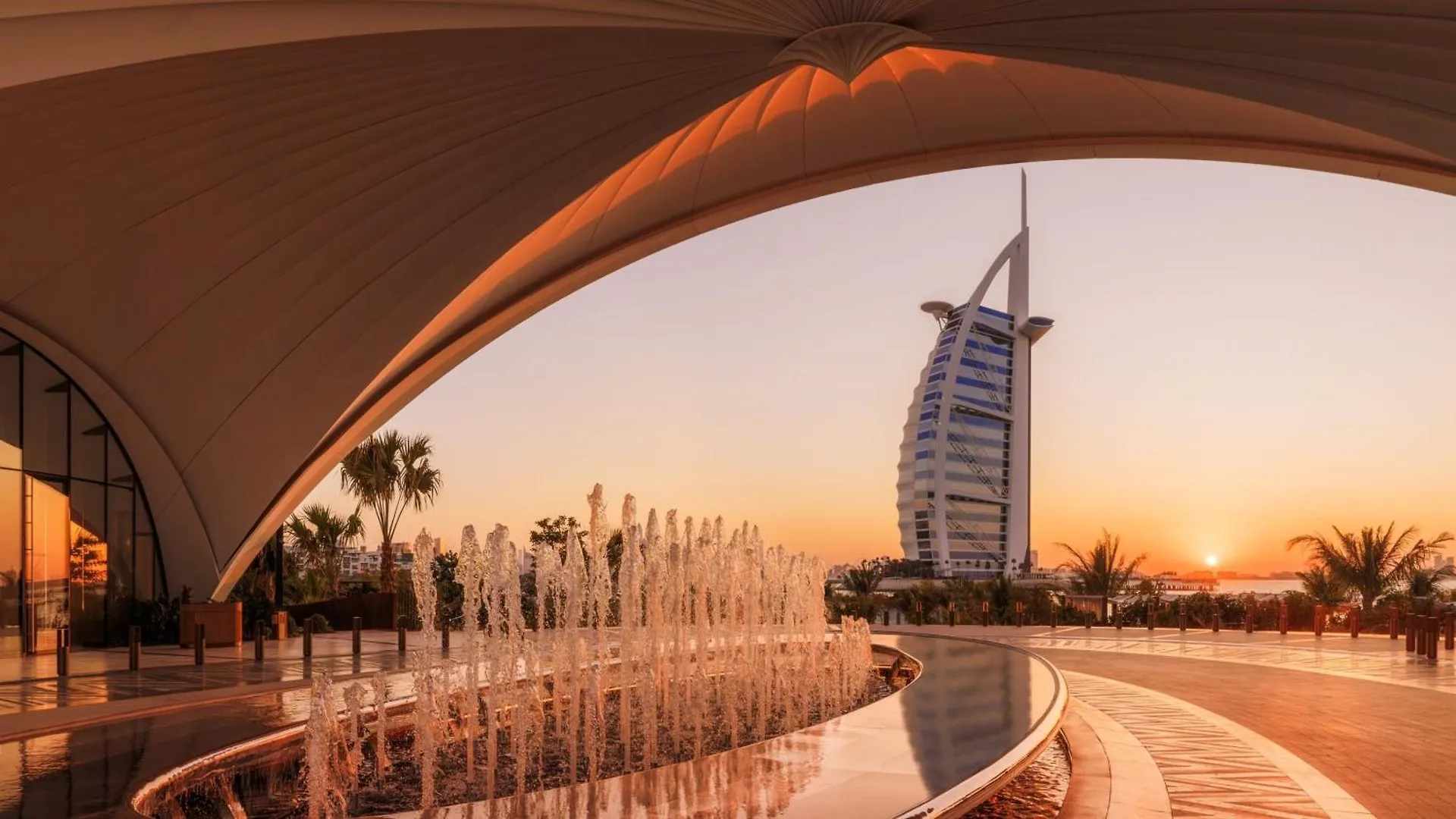 Jumeirah Marsa Al Arab Дубай Курортный комплекс